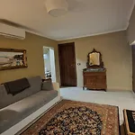 La Casa Tra I Caruggi
