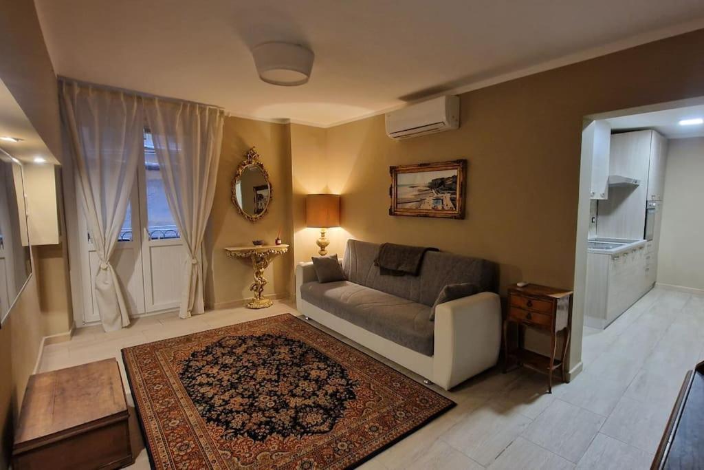 La Casa Tra I Caruggi